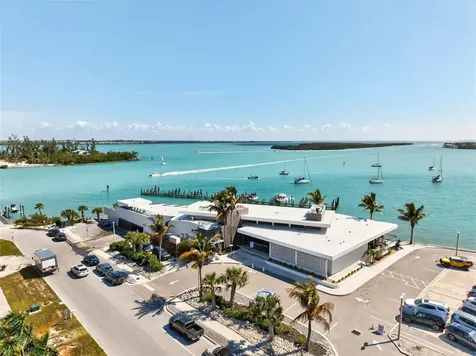 550 De Narvaez Drive Longboat Key FL 34228