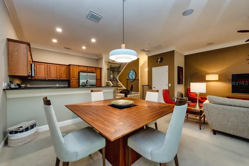 1430 Manatee Circle Tarpon Springs FL 34689