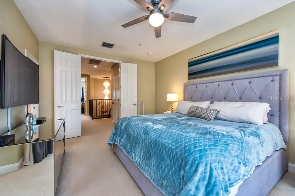 1430 Manatee Circle Tarpon Springs FL 34689