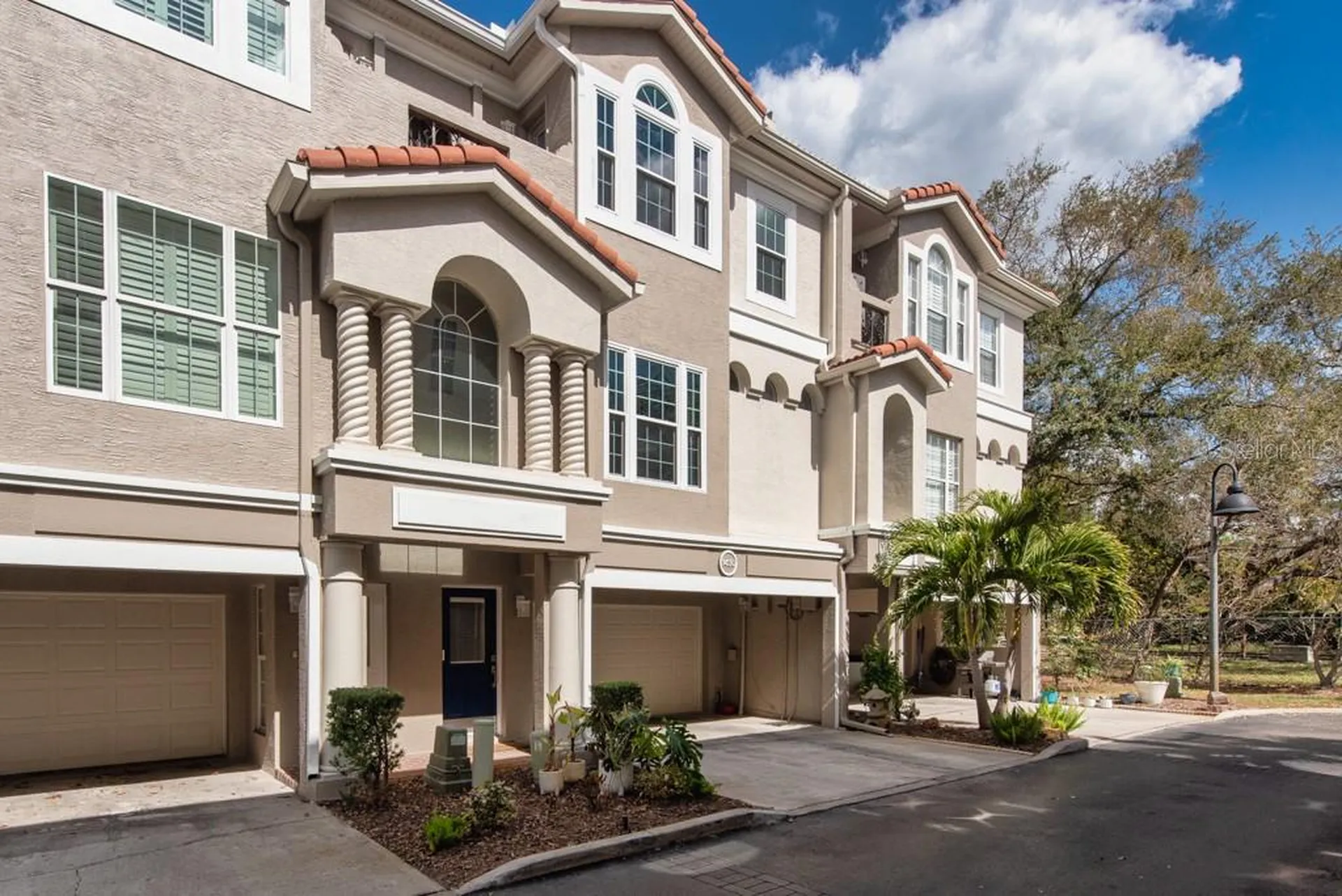 1430 Manatee Circle Tarpon Springs FL 34689