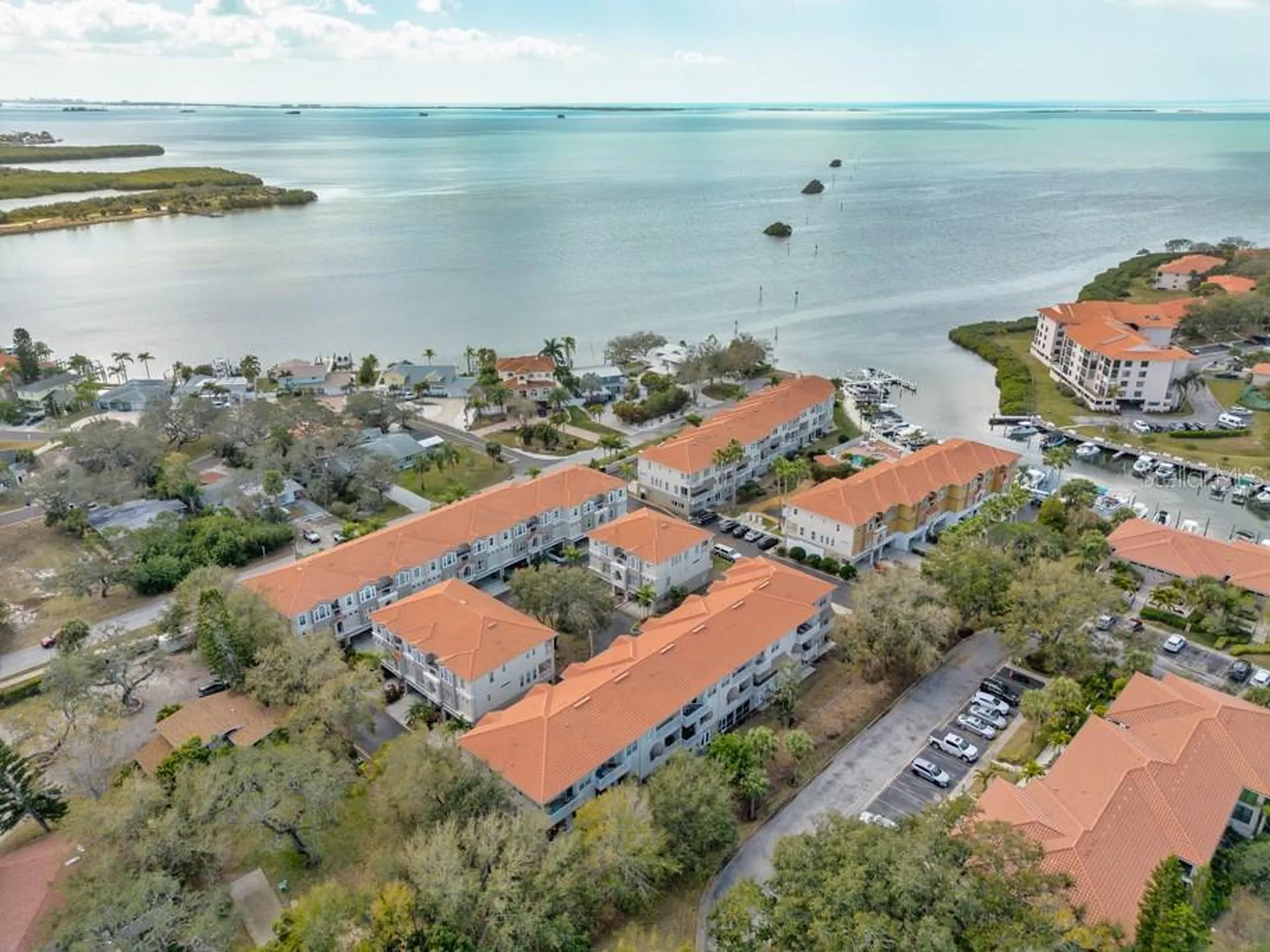 1430 Manatee Circle Tarpon Springs FL 34689