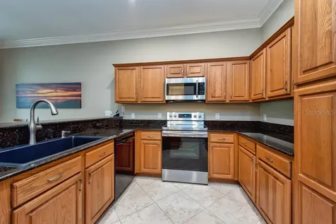 1430 Manatee Circle Tarpon Springs FL 34689