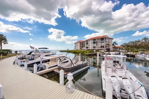 1430 Manatee Circle Tarpon Springs FL 34689