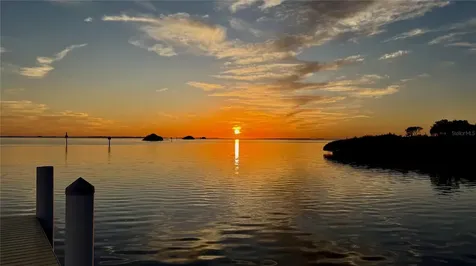 1430 Manatee Circle Tarpon Springs FL 34689