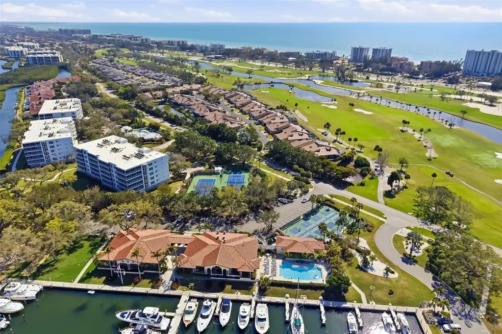 2326 Harbour Oaks Drive Longboat Key FL 34228