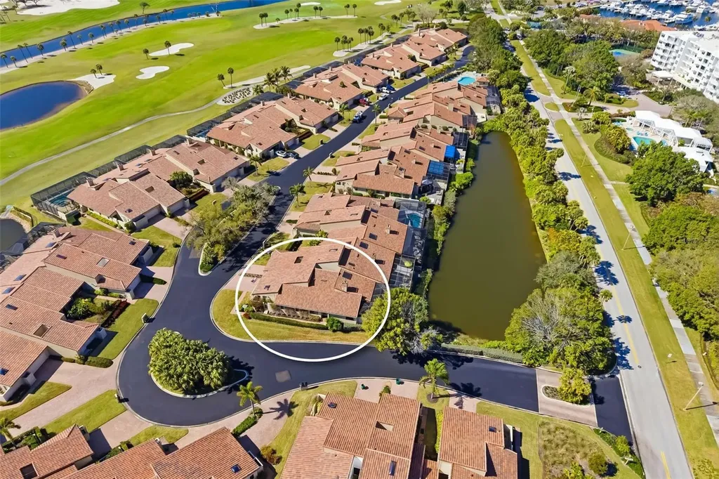 2326 Harbour Oaks Drive Longboat Key FL 34228