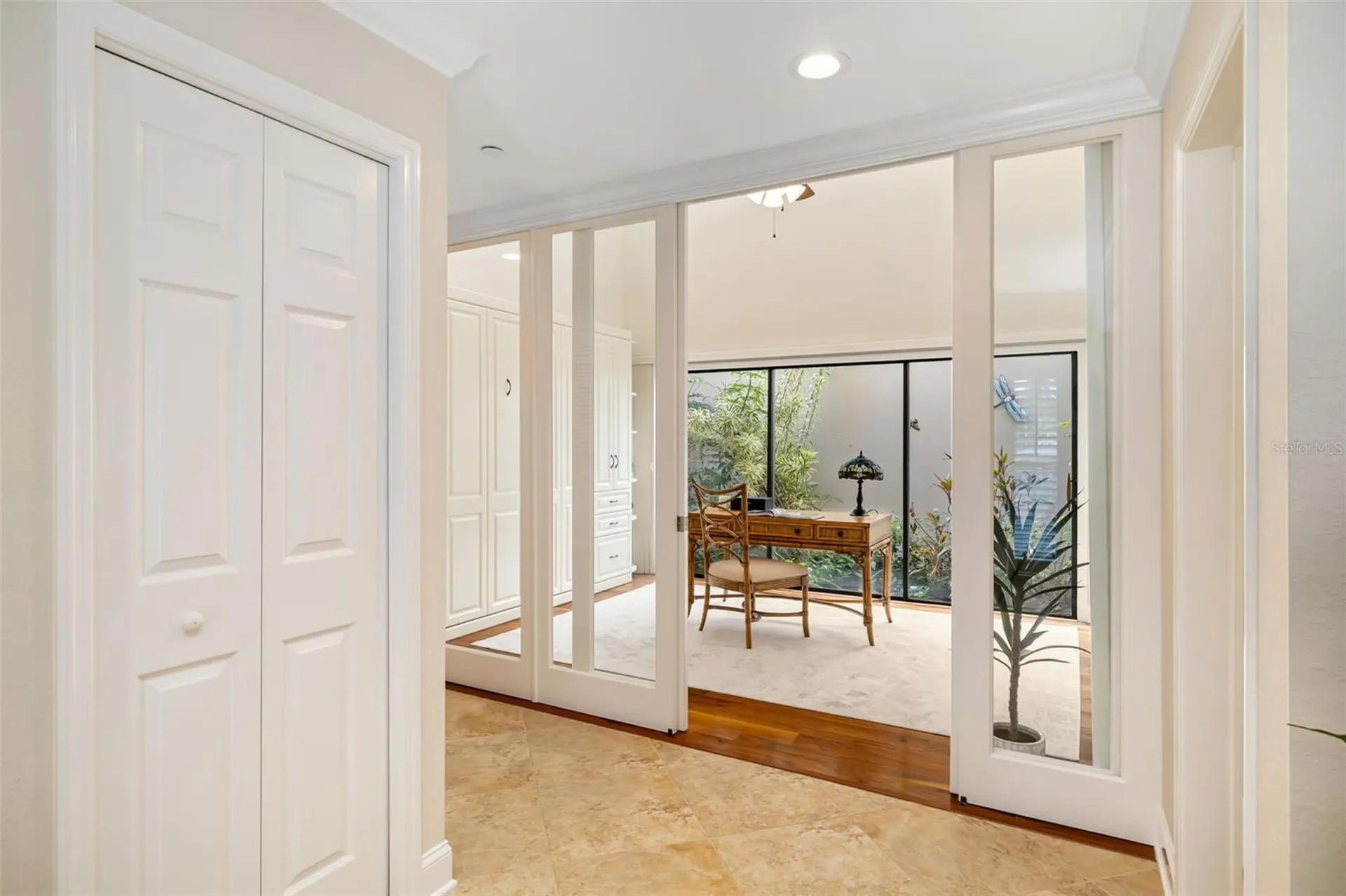 2326 Harbour Oaks Drive Longboat Key FL 34228