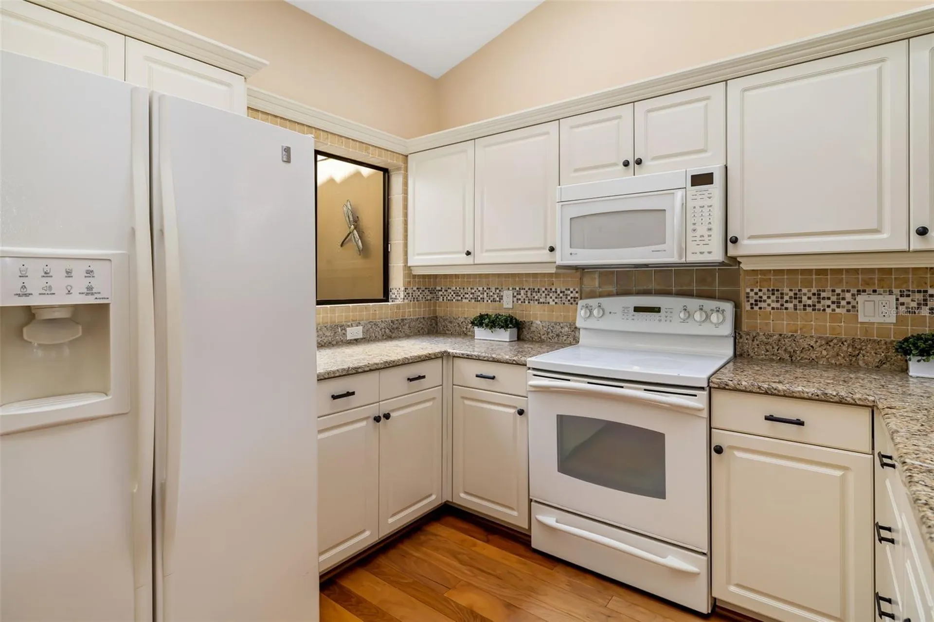 2326 Harbour Oaks Drive Longboat Key FL 34228