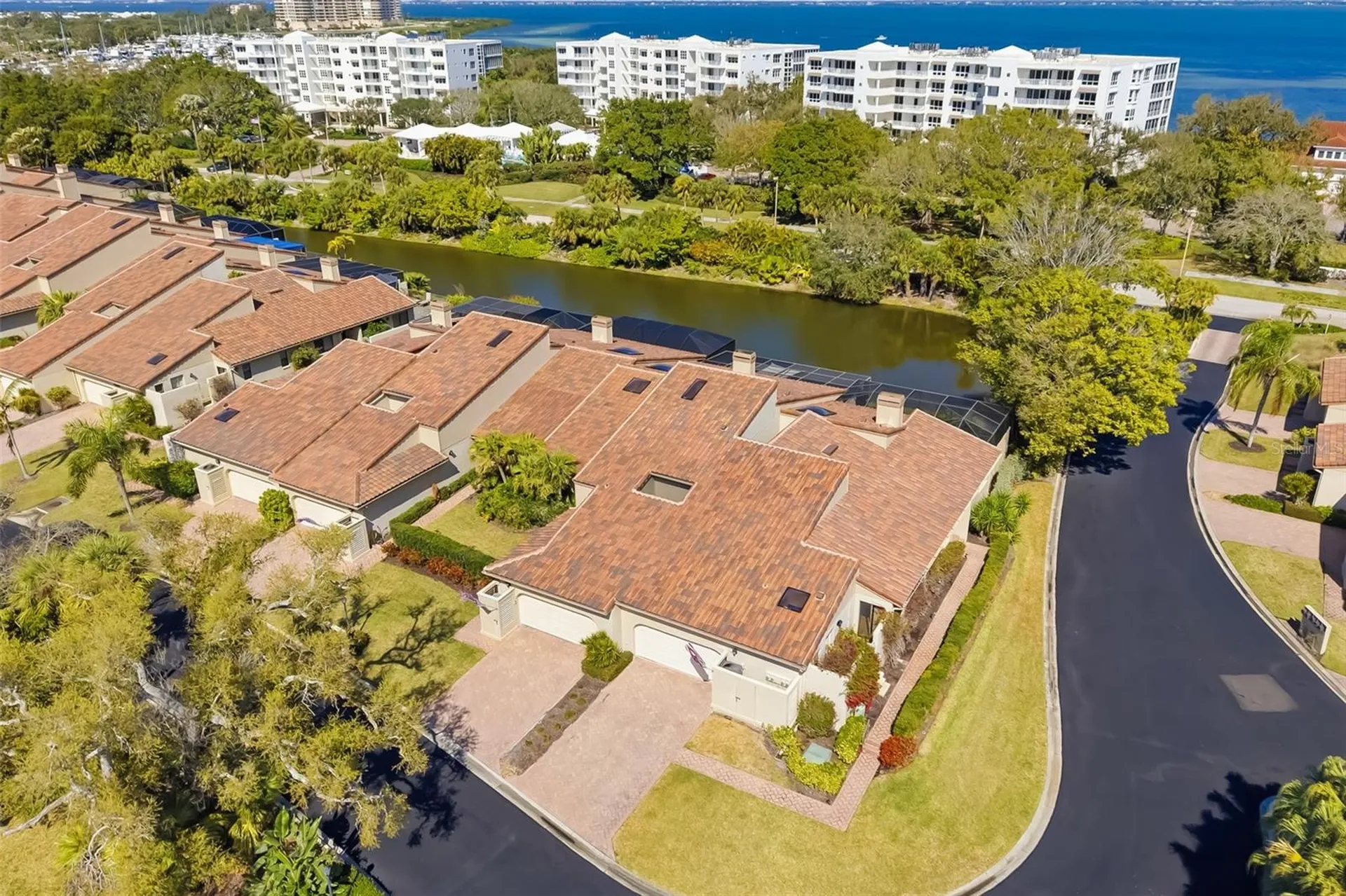2326 Harbour Oaks Drive Longboat Key FL 34228
