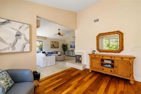 2326 Harbour Oaks Drive Longboat Key FL 34228