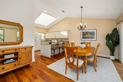 2326 Harbour Oaks Drive Longboat Key FL 34228