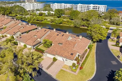2326 Harbour Oaks Drive Longboat Key FL 34228