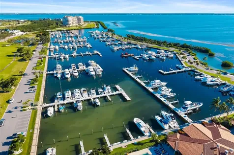 2326 Harbour Oaks Drive Longboat Key FL 34228