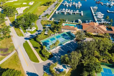 2326 Harbour Oaks Drive Longboat Key FL 34228