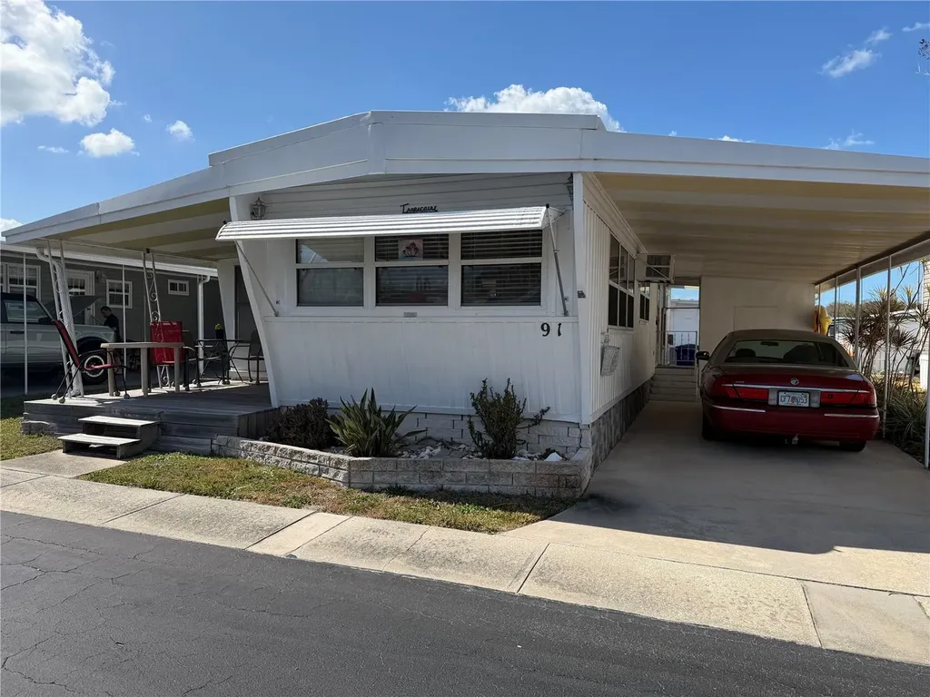 1040 Main Street Dunedin FL 34698