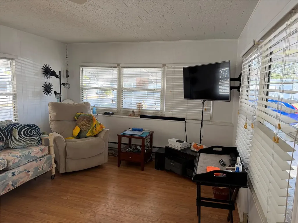 1040 Main Street Dunedin FL 34698
