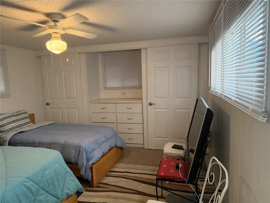 1040 Main Street Dunedin FL 34698