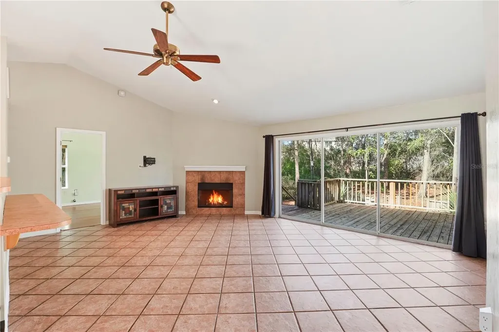 8006 SW 62nd Lane Gainesville FL 32608