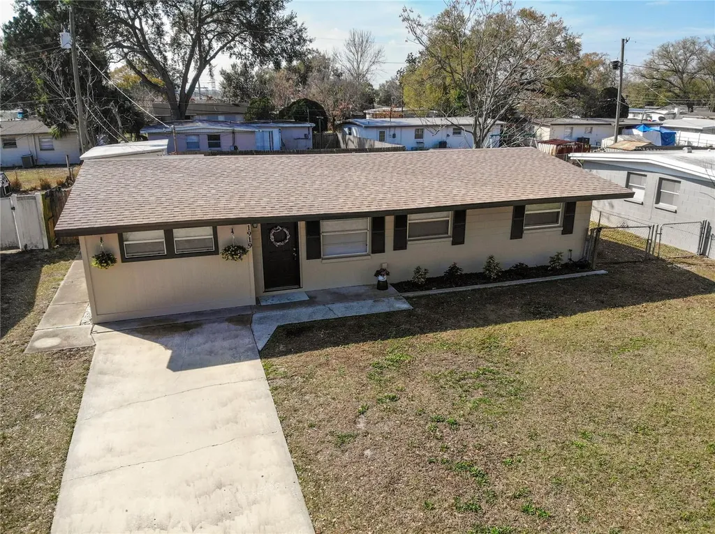 1919 Alexander Drive Lakeland FL 33803