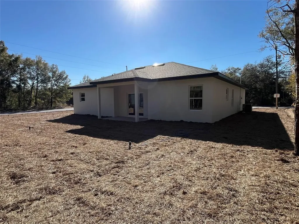 11054 N Academy Drive Dunnellon FL 34434