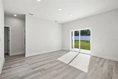 11054 N Academy Drive Dunnellon FL 34434