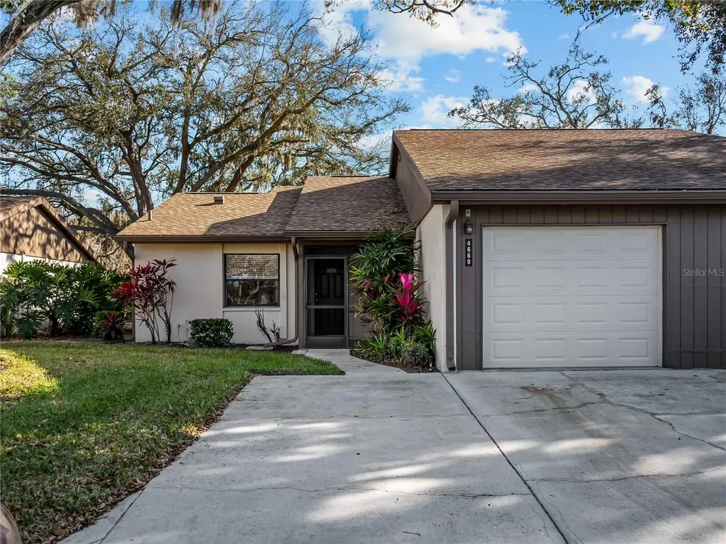 4668 Oak Hill Lane Sarasota FL 34232