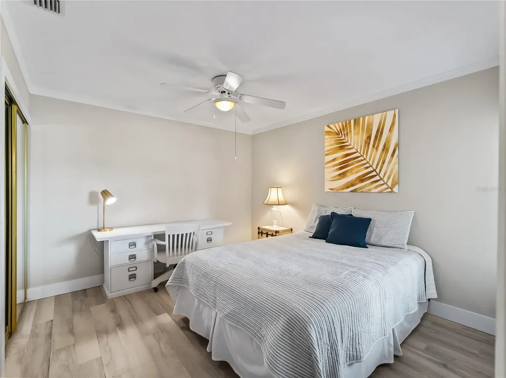 4668 Oak Hill Lane Sarasota FL 34232
