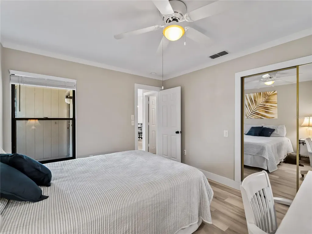 4668 Oak Hill Lane Sarasota FL 34232