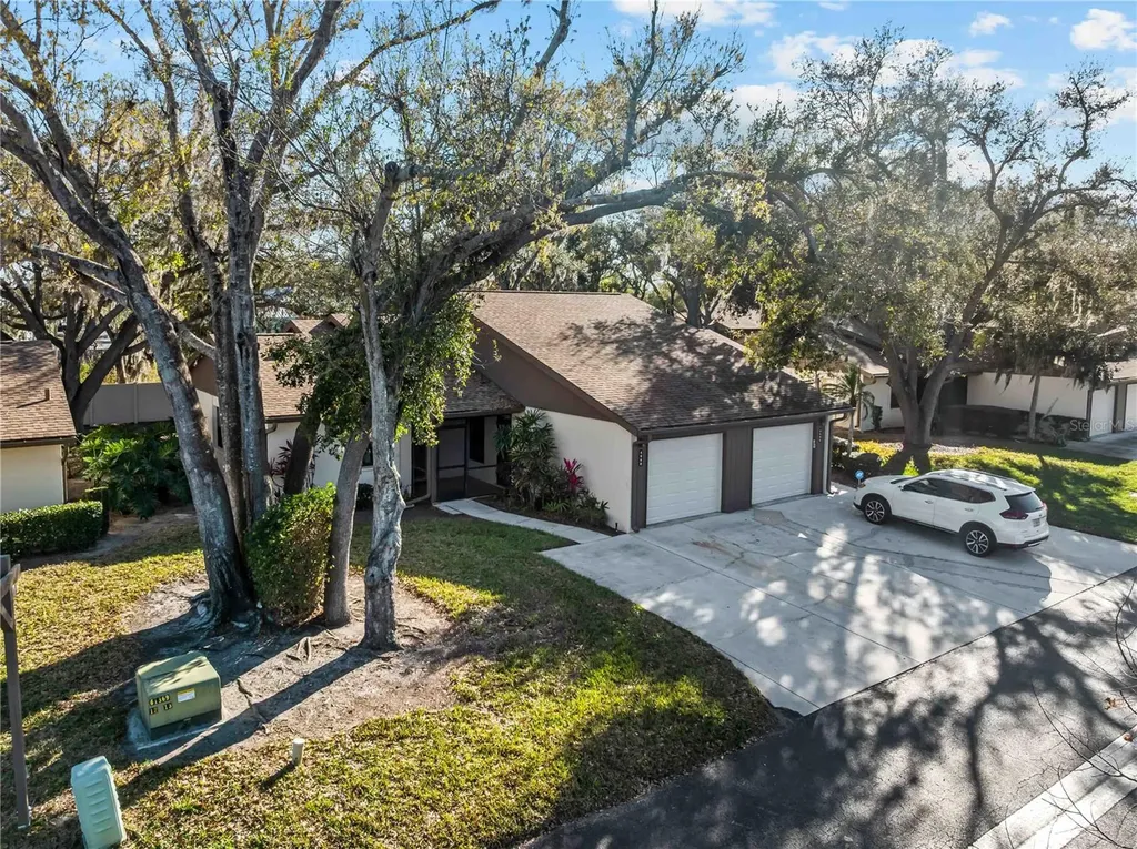 4668 Oak Hill Lane Sarasota FL 34232