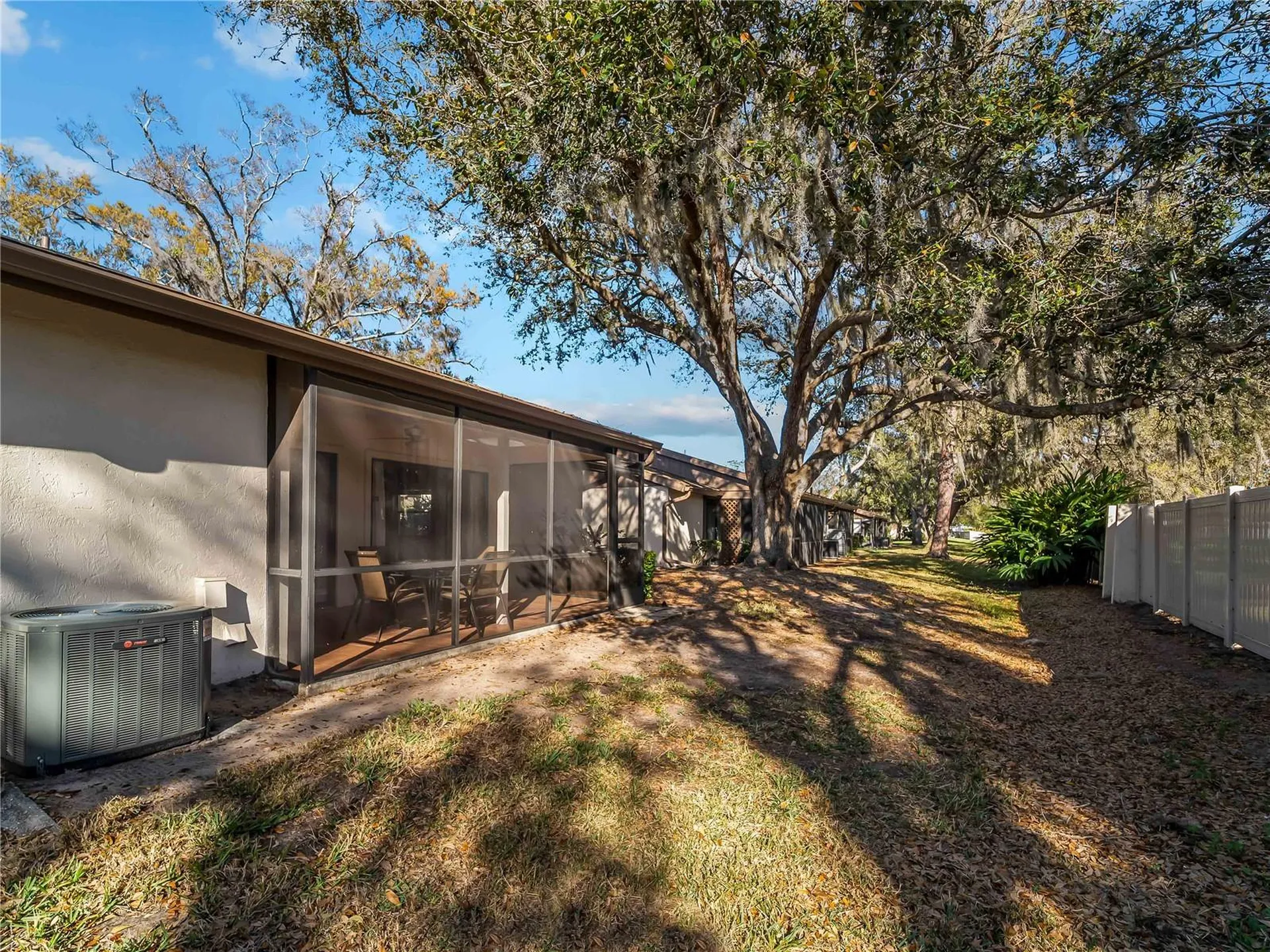 4668 Oak Hill Lane Sarasota FL 34232
