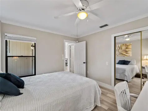 4668 Oak Hill Lane Sarasota FL 34232