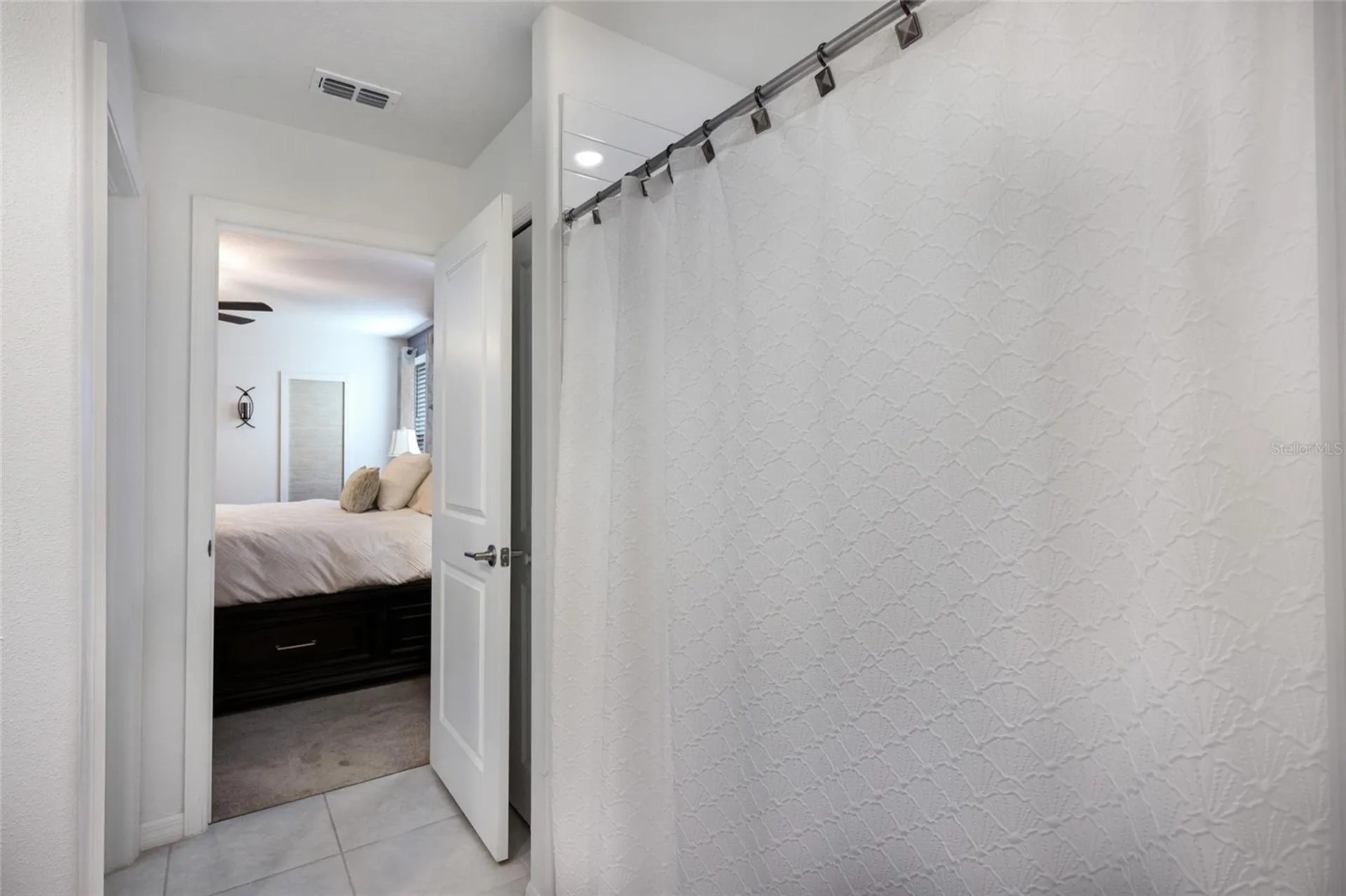 5552 Blue Azure Drive Wimauma FL 33598