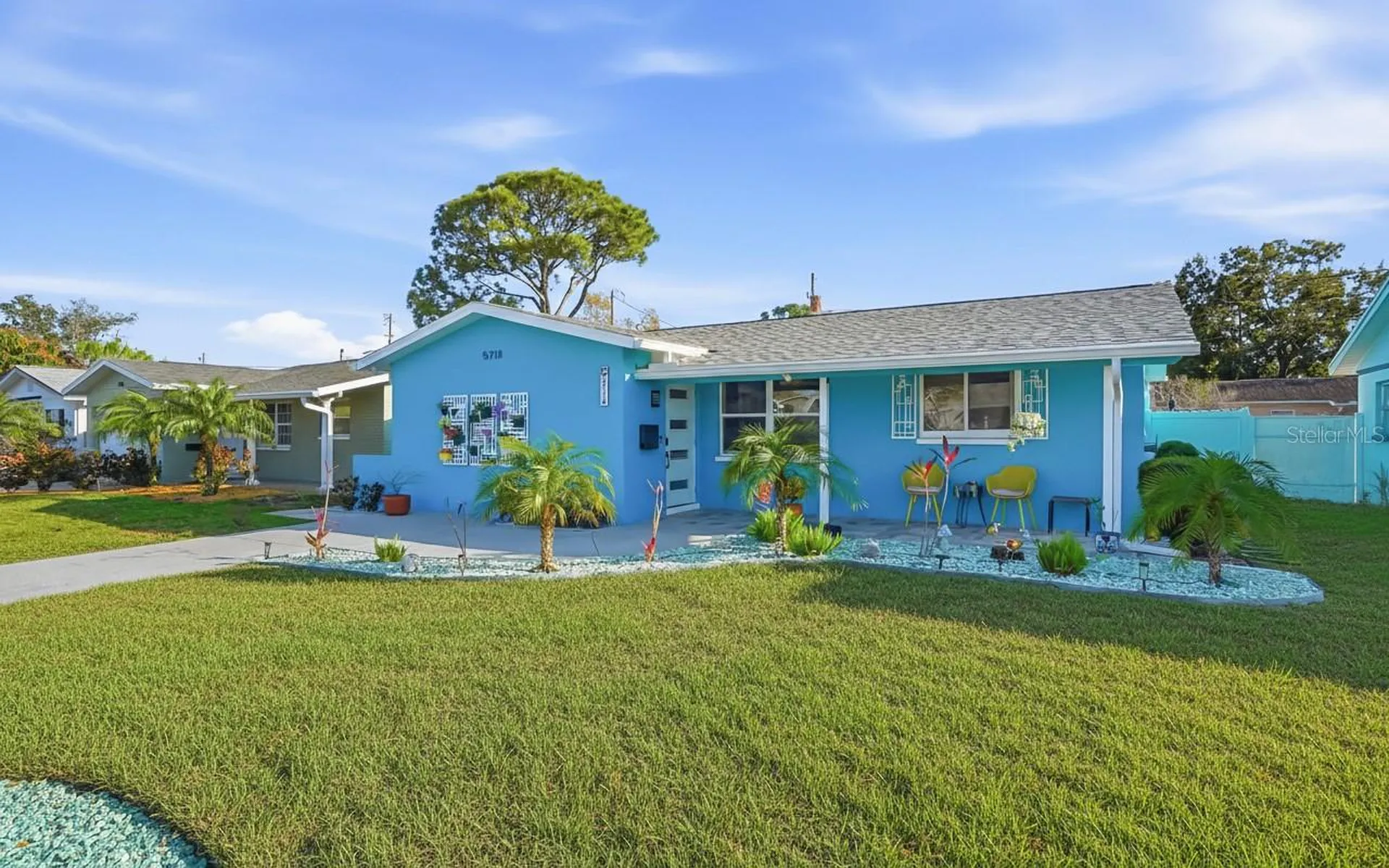 5718 18th Avenue N St Petersburg FL 33710