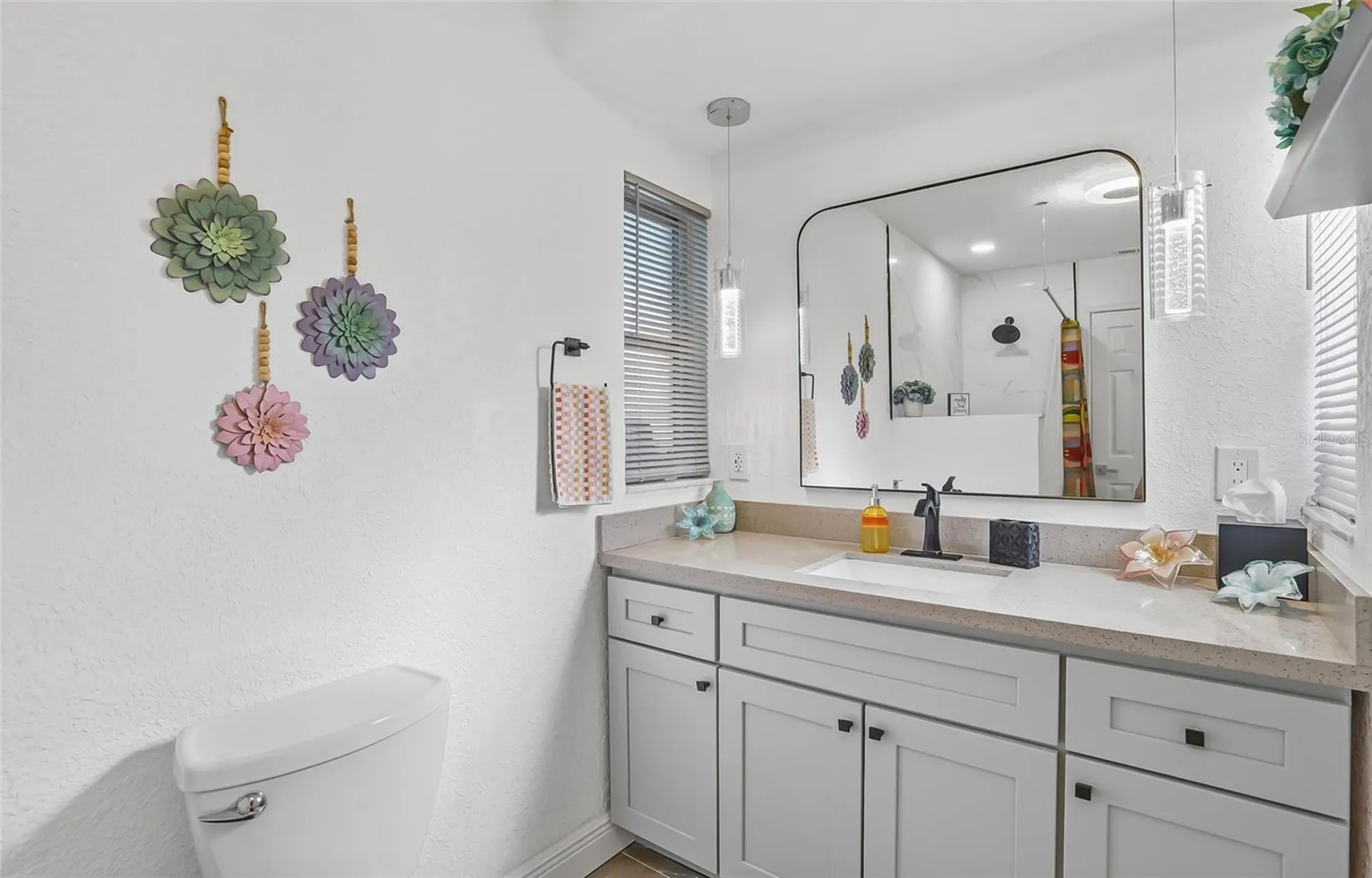 5718 18th Avenue N St Petersburg FL 33710