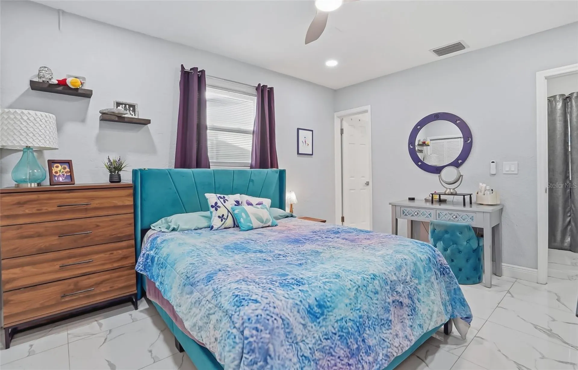 5718 18th Avenue N St Petersburg FL 33710