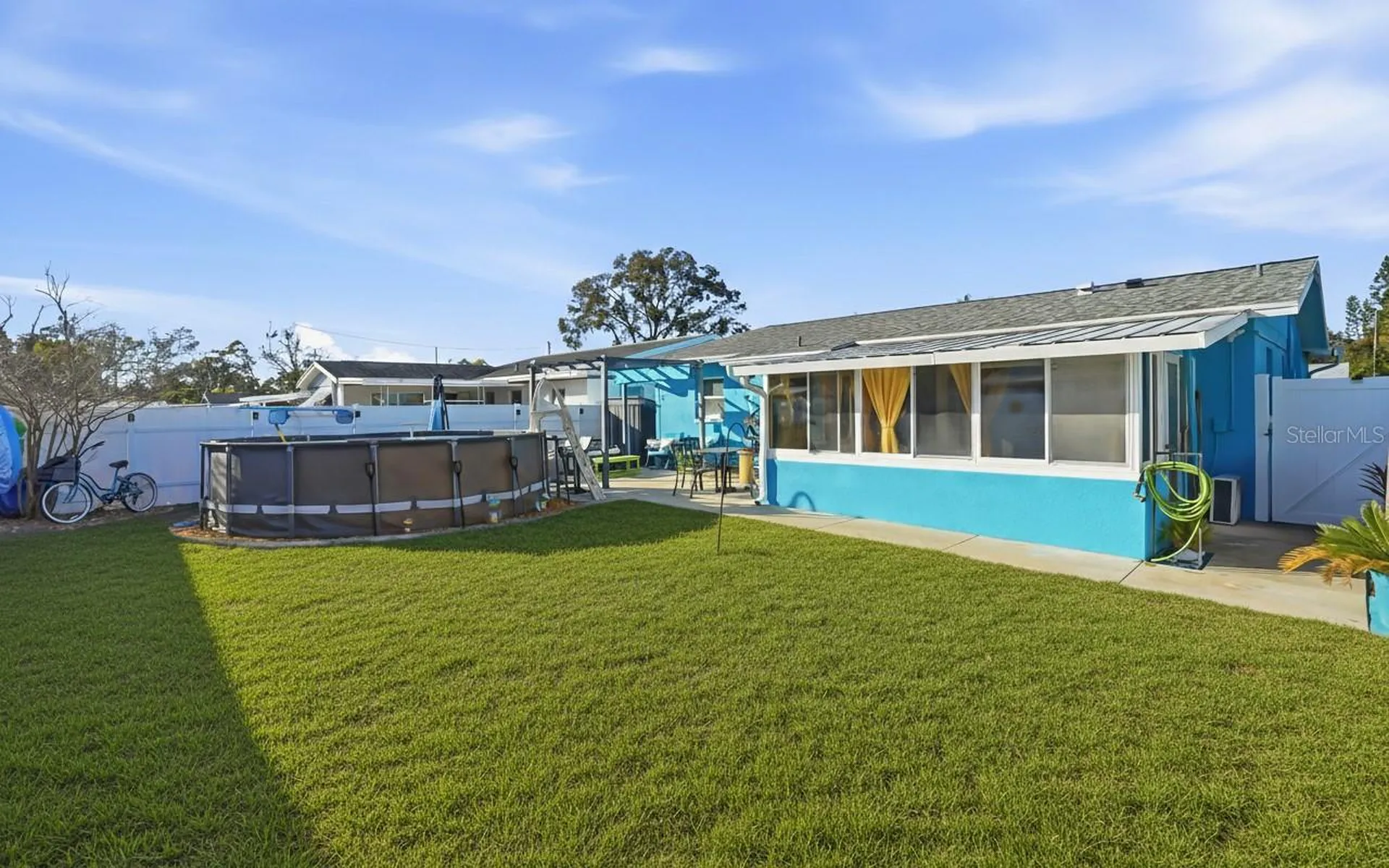 5718 18th Avenue N St Petersburg FL 33710