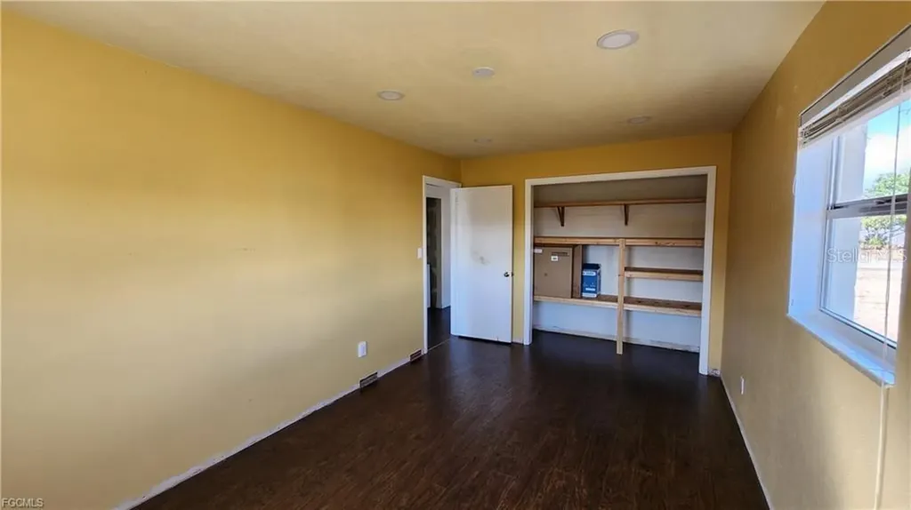 1169 Cherokee Avenue Lehigh Acres FL 33936