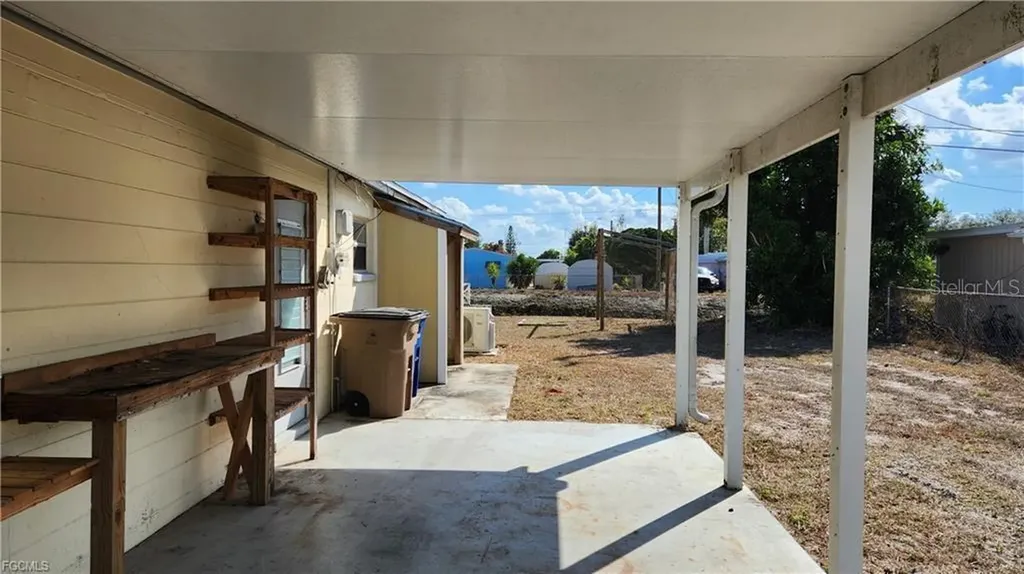 1169 Cherokee Avenue Lehigh Acres FL 33936