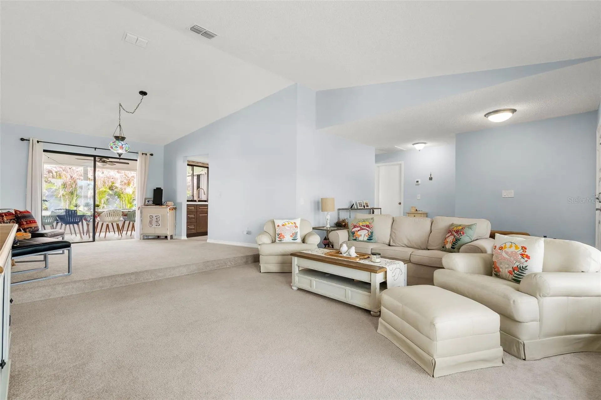 2715 Berryknoll Place Valrico FL 33596