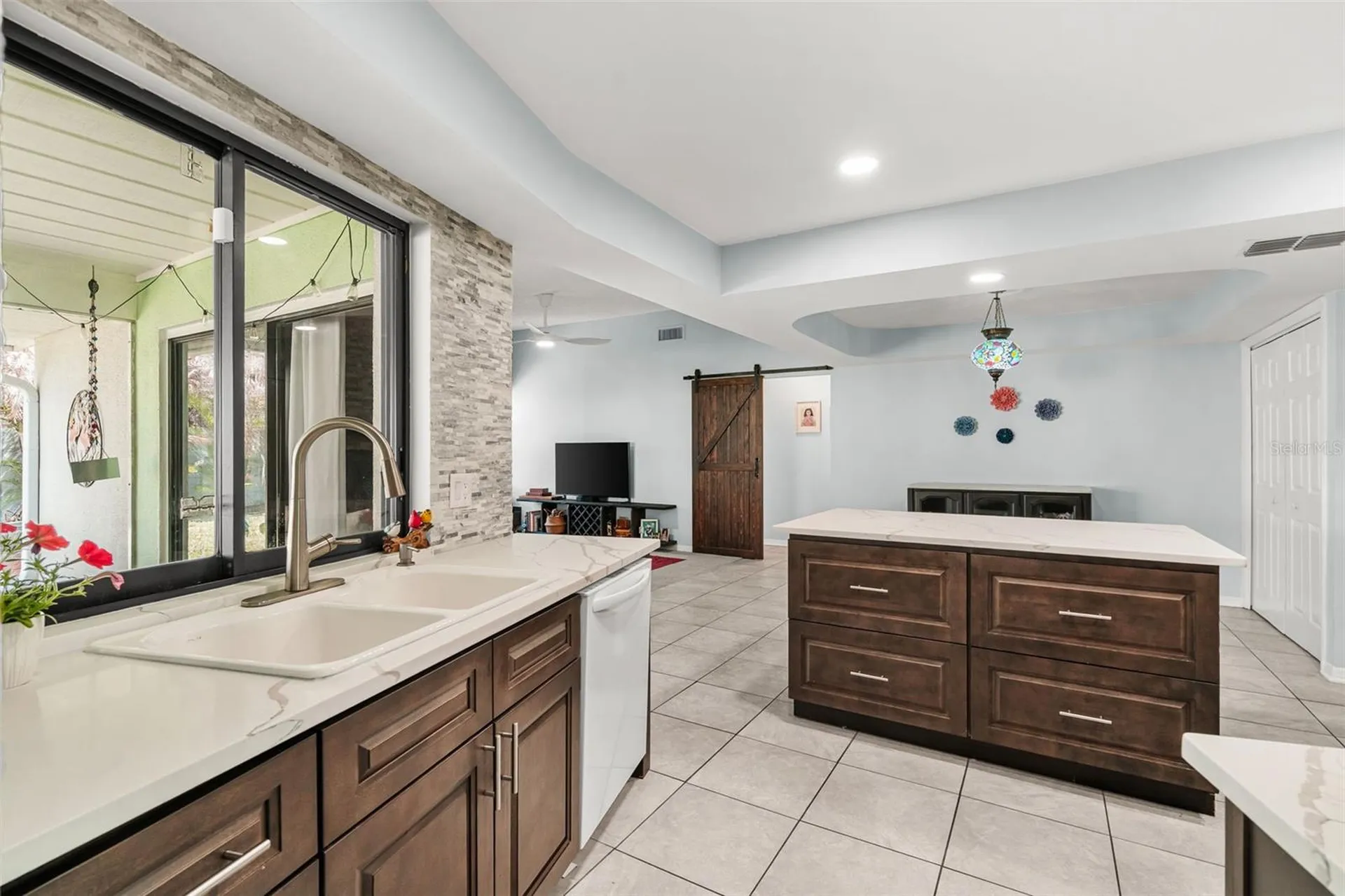 2715 Berryknoll Place Valrico FL 33596