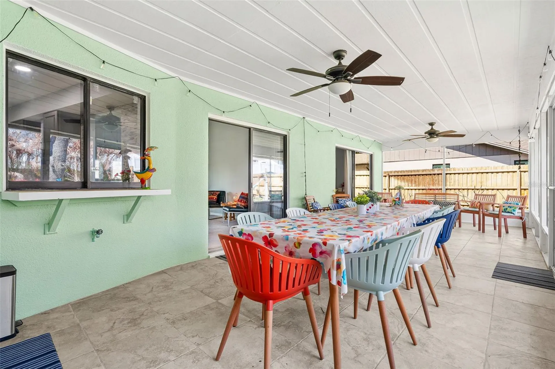 2715 Berryknoll Place Valrico FL 33596