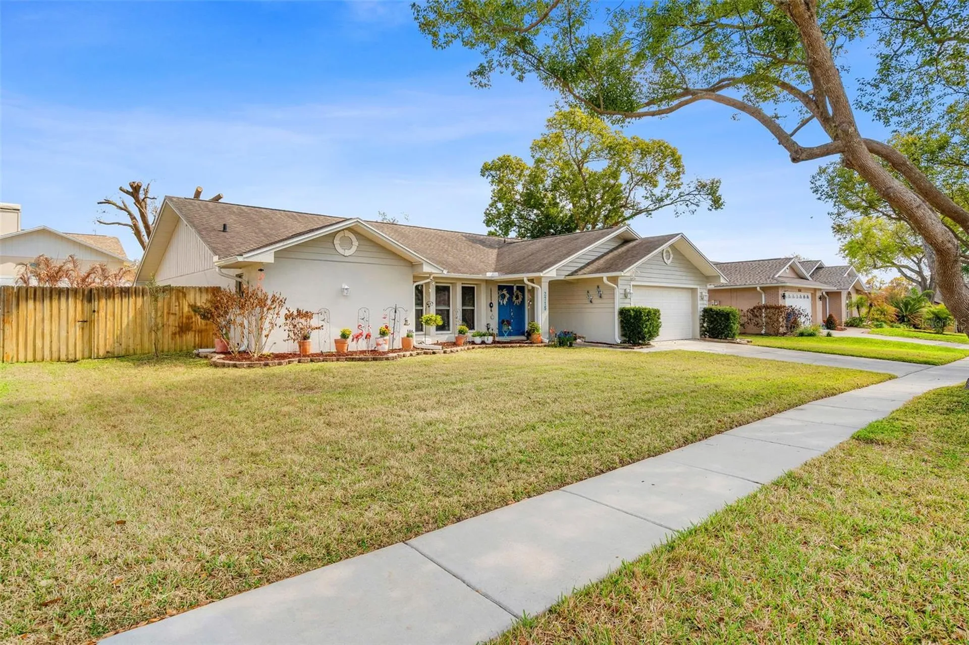2715 Berryknoll Place Valrico FL 33596