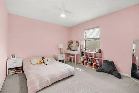 2715 Berryknoll Place Valrico FL 33596