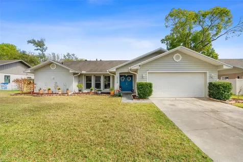 2715 Berryknoll Place Valrico FL 33596