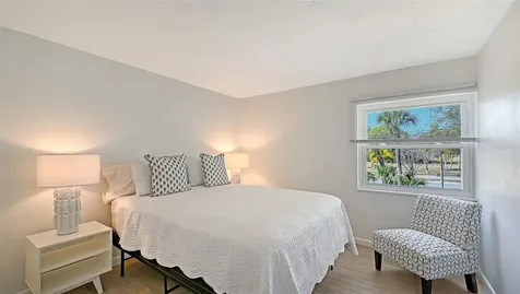 3201 Beneva Road Sarasota FL 34232