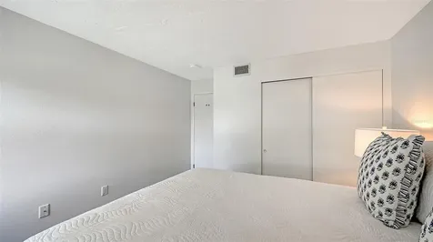 3201 Beneva Road Sarasota FL 34232