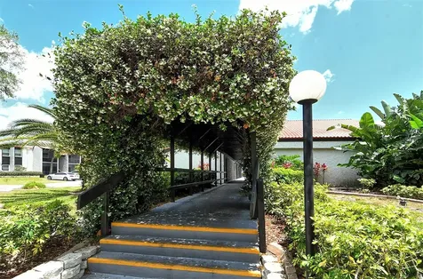 3201 Beneva Road Sarasota FL 34232