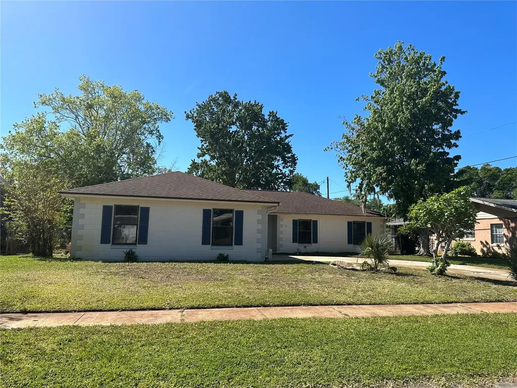 1795 S Lilac Circle Titusville FL 32796