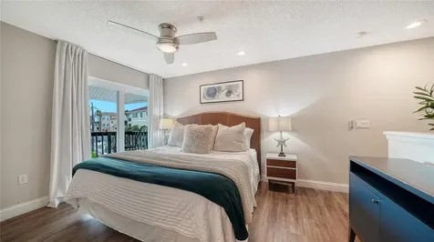5610 Avenida Del Mare Sarasota FL 34242