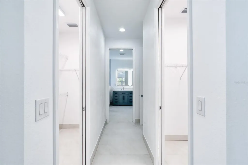 672 Hang Loose Way Daytona Beach FL 32124